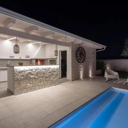 Venere Villa